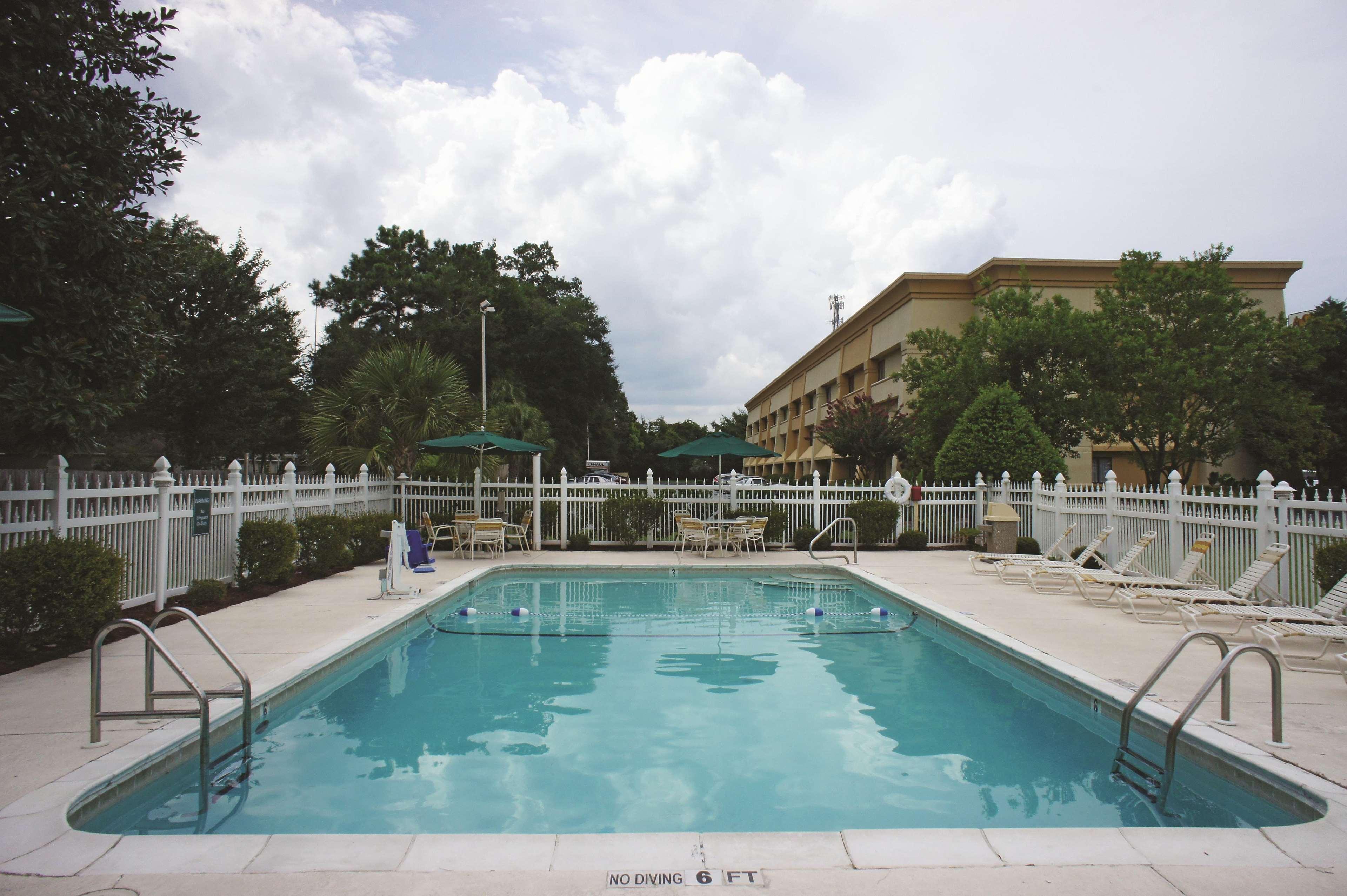 Hotel Wingate By Wyndham Brunswick Ga I-95 Esterno foto